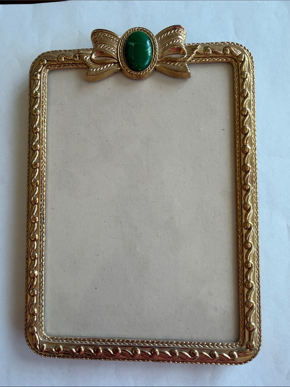 Vintage Gold Bow Brass Picture Frame w/ Green Oval Stone For a 4 1/2” x 6 1/2”